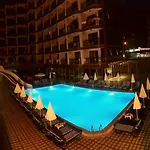 Отель Grand Bayar 4*
