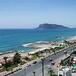 Отель Grand Bayar