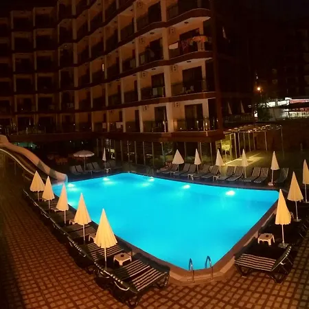호텔 Grand Bayar 4*