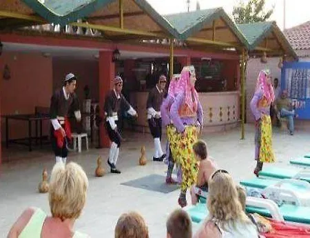 호텔 Grand Bayar