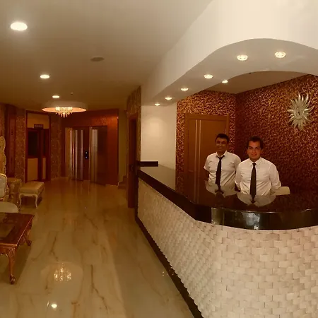 Grand Bayar Hotel