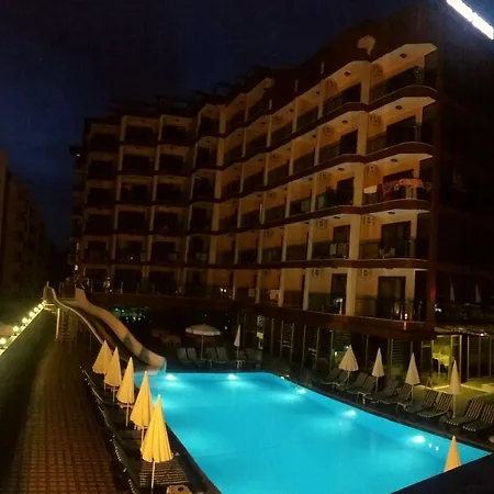 호텔 Grand Bayar 4*