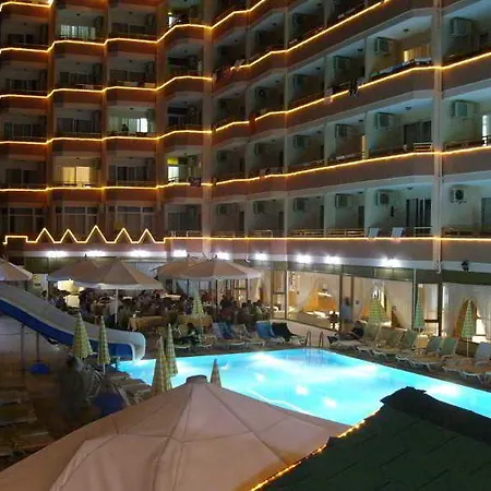 Grand Bayar Hotel 4*