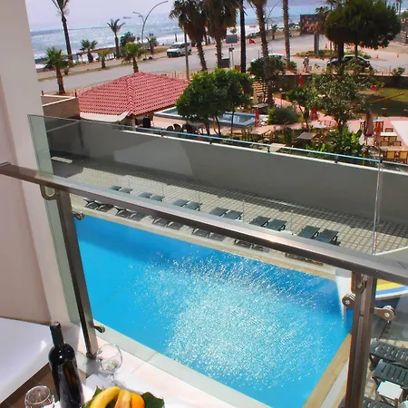 Hotel Grand Bayar 3*