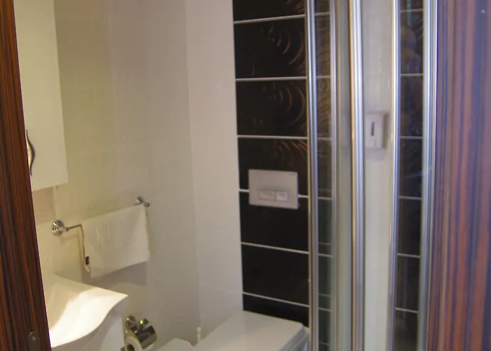 Grand Bayar Hotel 4*